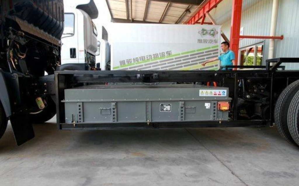 電動車傳動軸-框架式底盤電動車傳動軸去哪了？